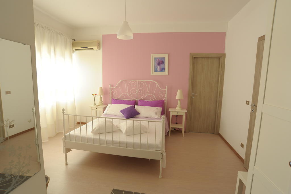 B&B Mare Di Augusta La Finestra Sul Porto Exterior photo